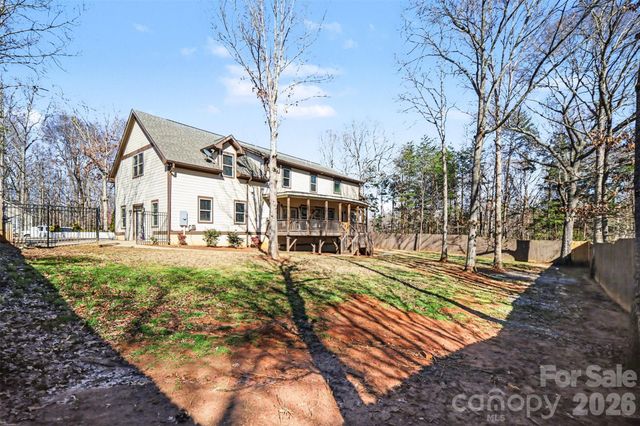 14832 Brighton Place, Charlotte, NC 28227