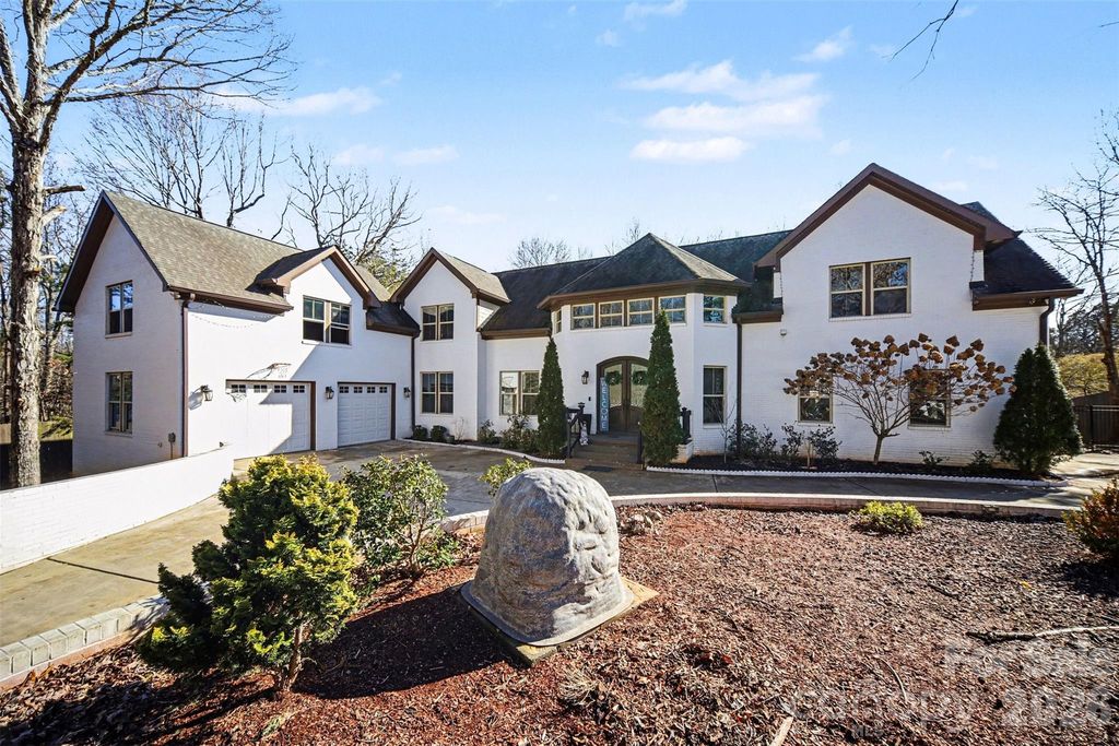 14832 Brighton Place, Charlotte, NC 28227