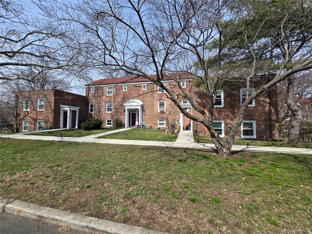 147-15 Village 31 GD, Briarwood, NY 11435