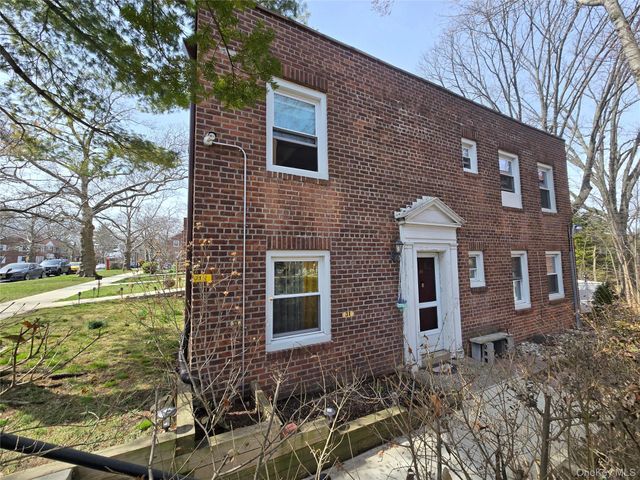 147-15 Village 31 GD, Briarwood, NY 11435