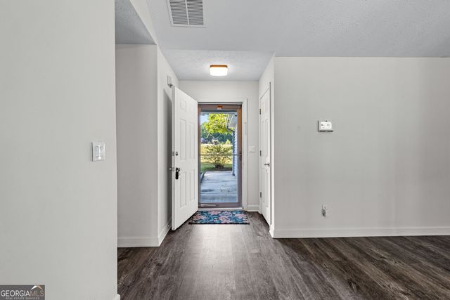 185 Hayward Bishop Way, Senoia, GA 30276
