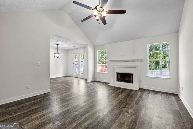 185 Hayward Bishop Way, Senoia, GA 30276