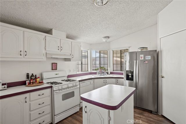1855 E Riverside 187, Ontario, CA 91761