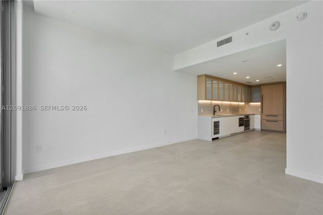 2200 Brickell Ave PH06, Miami, FL 33129