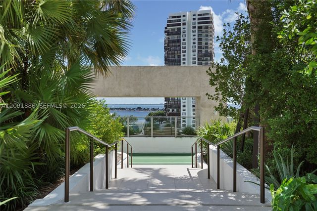 2200 Brickell Ave PH06, Miami, FL 33129