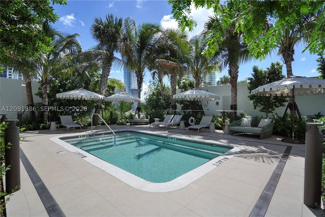 2200 Brickell Ave PH06, Miami, FL 33129