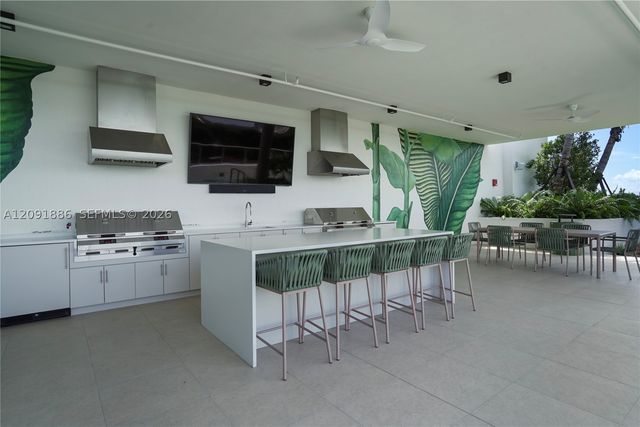 2200 Brickell Ave PH06, Miami, FL 33129