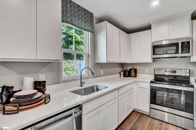101 Sarnesfield Way, Greenville, SC 29605