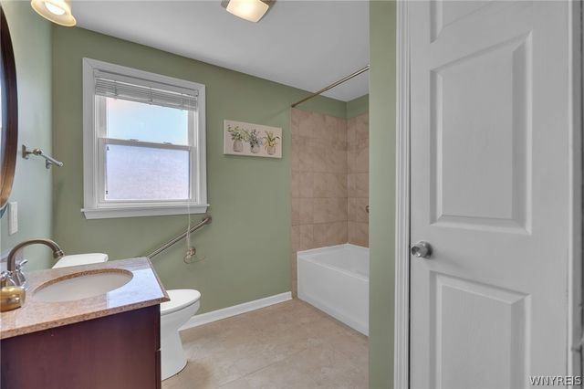 83 Warsaw Street, Lancaster, NY 14043