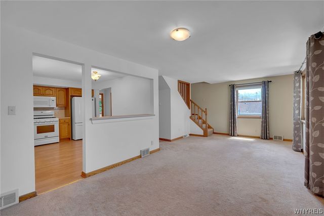 83 Warsaw Street, Lancaster, NY 14043