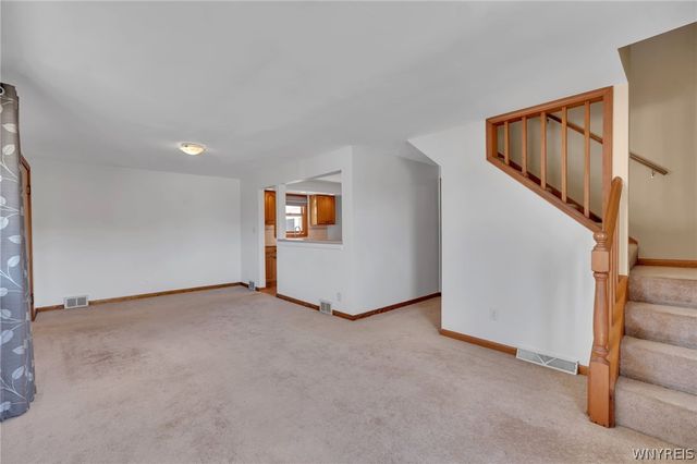 83 Warsaw Street, Lancaster, NY 14043