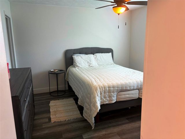 6352 Glenhagen Drive, Houston, TX 77084