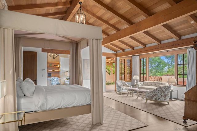 6002 Paseo Valencia, Rancho Santa Fe, CA 92067