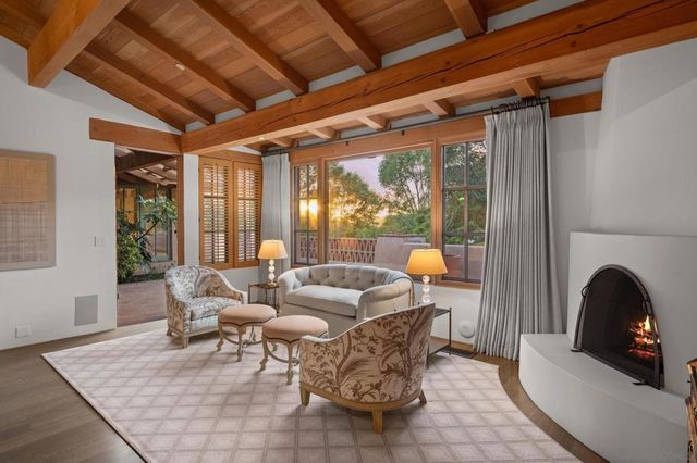 6002 Paseo Valencia, Rancho Santa Fe, CA 92067