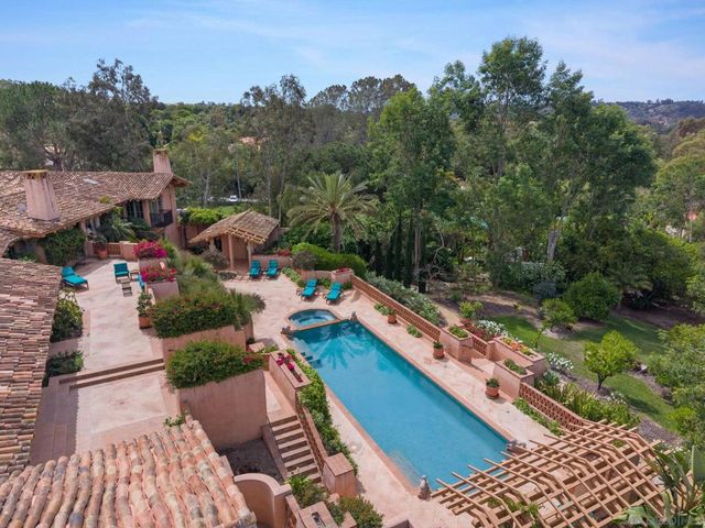 6002 Paseo Valencia, Rancho Santa Fe, CA 92067