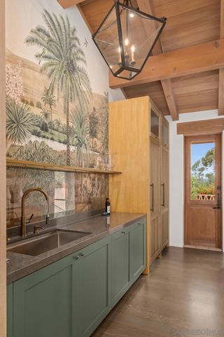 6002 Paseo Valencia, Rancho Santa Fe, CA 92067