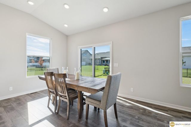 6302 S 200 Street, Omaha, NE 68135