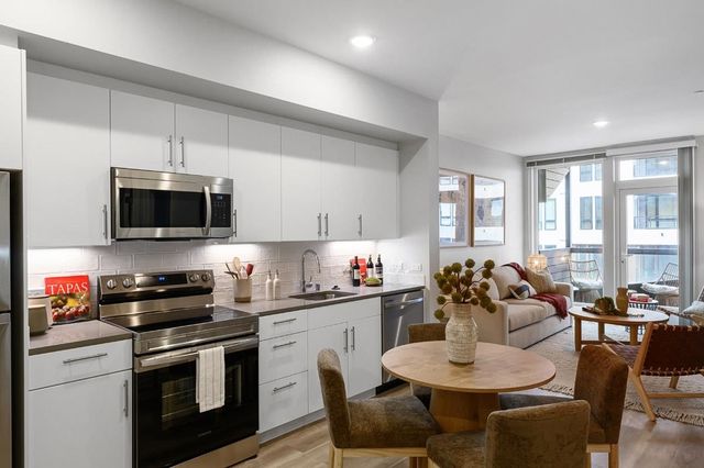 260 260 Brooklyn Basin Way 441, Oakland, CA 94606