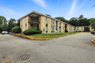 18 Nelson Dr 2F, Randolph, MA 02368