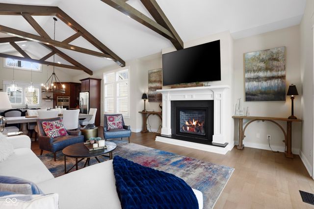 1067 Oswego Road, Carmel, IN 46032