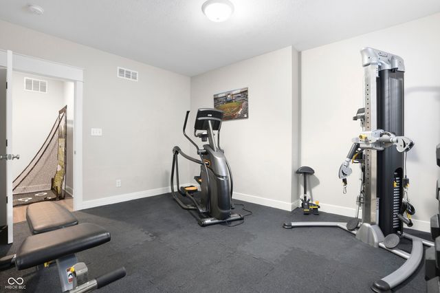 1067 Oswego Road, Carmel, IN 46032