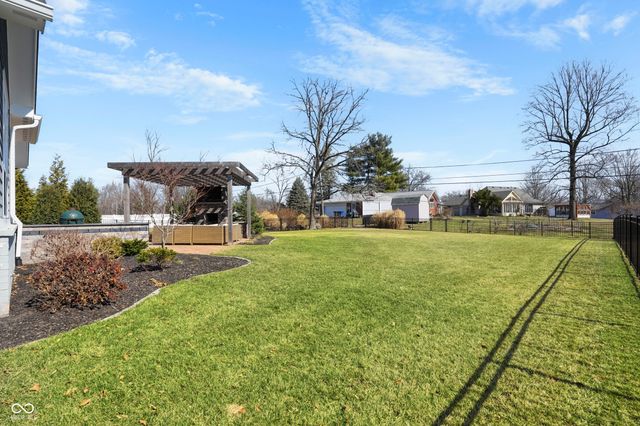 1067 Oswego Road, Carmel, IN 46032