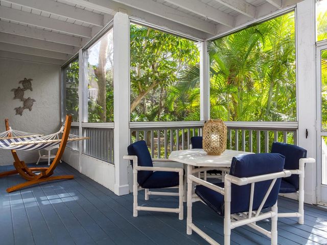 1215 Winding Oaks Circle E 404, Vero Beach, FL 32963