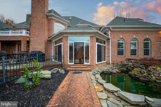 8 GLENBERRY CT, Phoenix, MD 21131