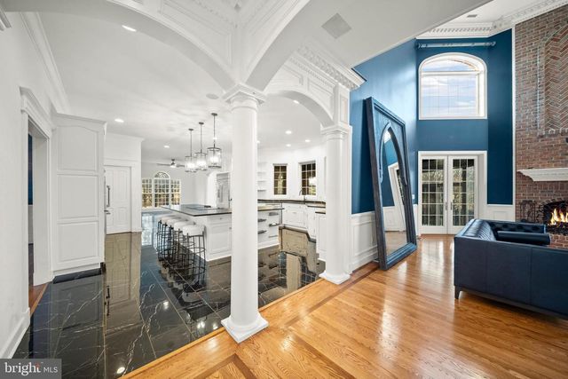 8 GLENBERRY CT, Phoenix, MD 21131