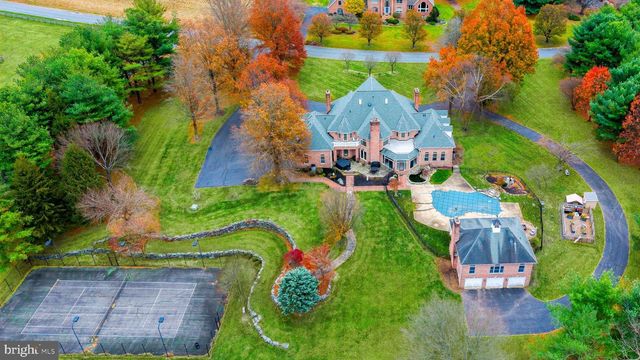 8 GLENBERRY CT, Phoenix, MD 21131