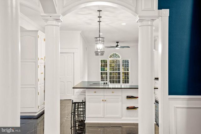 8 GLENBERRY CT, Phoenix, MD 21131