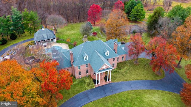 8 GLENBERRY CT, Phoenix, MD 21131