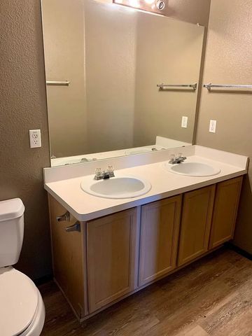 1401 Kilkenny Drive, Arlington, TX 76002