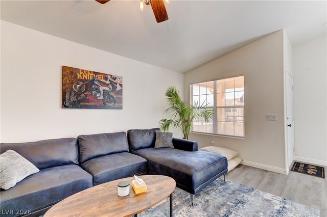 520 Arrowhead Trail 322, Henderson, NV 89015