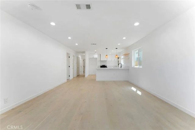 2740 S Sycamore, Los Angeles, CA 90016