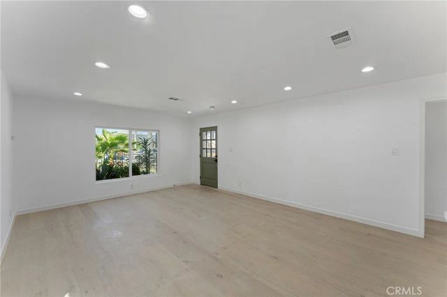 2740 S Sycamore, Los Angeles, CA 90016
