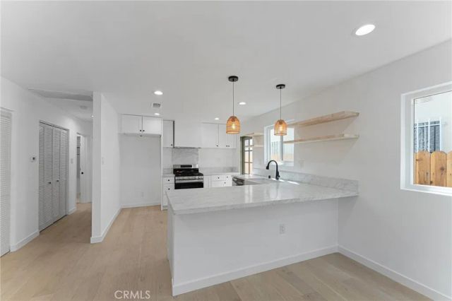 2740 S Sycamore, Los Angeles, CA 90016