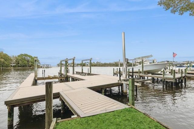 15 Beacon Point Drive, Santa Rosa Beach, FL 32459