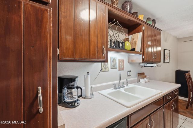 6615 E Golf Links Rd Apt 1, Tucson, AZ 85730