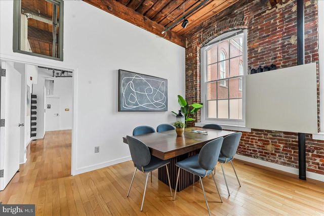 320 RACE ST #1, Philadelphia, PA 19106