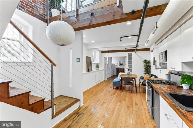 320 RACE ST #1, Philadelphia, PA 19106