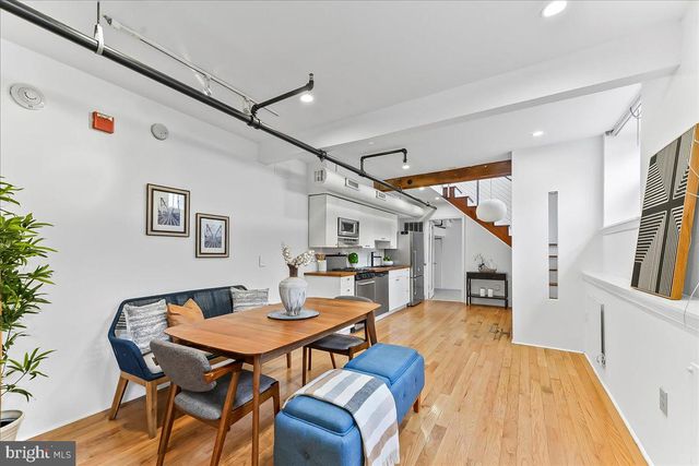 320 RACE ST #1, Philadelphia, PA 19106