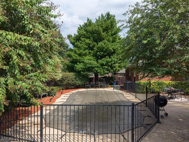 6705 Southfield Drive, Fort Smith, AR 72916