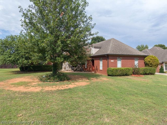 6705 Southfield Drive, Fort Smith, AR 72916