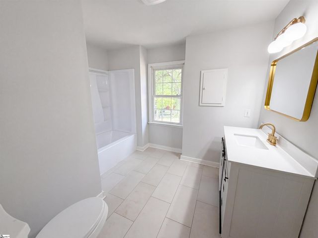 3 Tripbrook Court, Mauldin, SC 29662