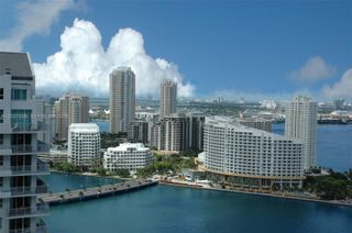 540 Brickell Key Dr 1513, Miami, FL 33131