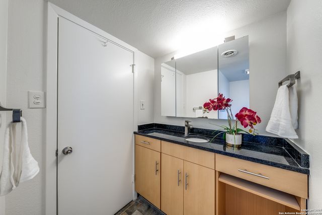 415 robinhood, San Antonio, TX 78209