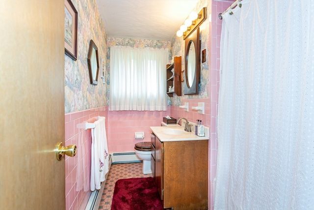 23 Russell Circle, Natick, MA 01760