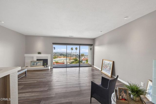 864 Vallecito Drive, Ventura, CA 93001