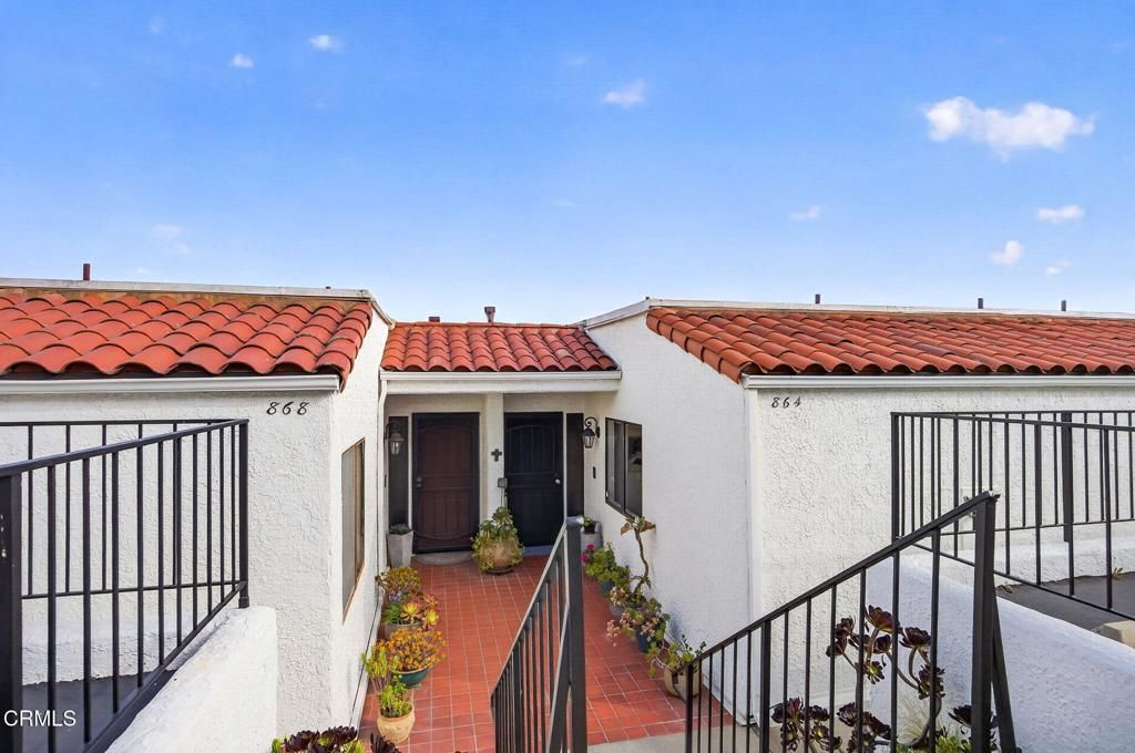 864 Vallecito Drive, Ventura, CA 93001
